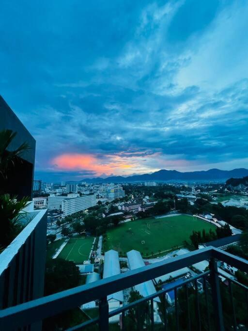 The Horizon Infinity Pool 17th Floor Pangsapuri Ipoh